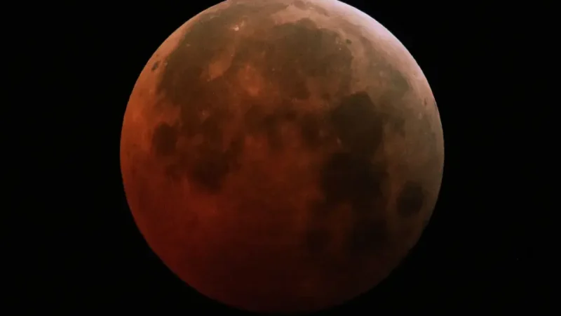 Total Lunar Eclipse blood Moon: The Spectacular Total Lunar Eclipse of September